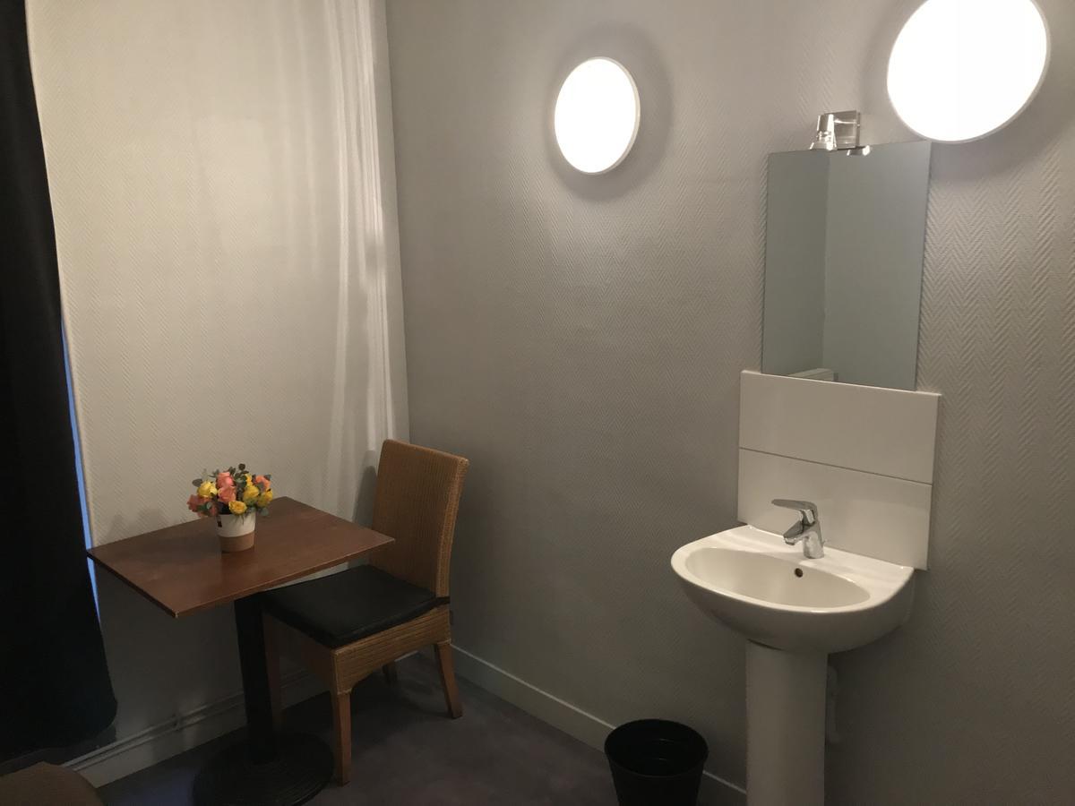 פריז Hostel Eiffel מראה חיצוני תמונה